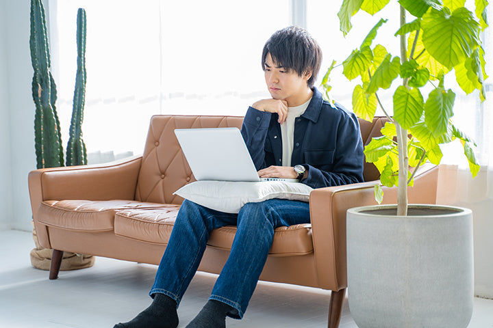 【初心者向け】パソコンが遅い原因は？すぐできる改善方法と買い替えの目安をやさしく解説