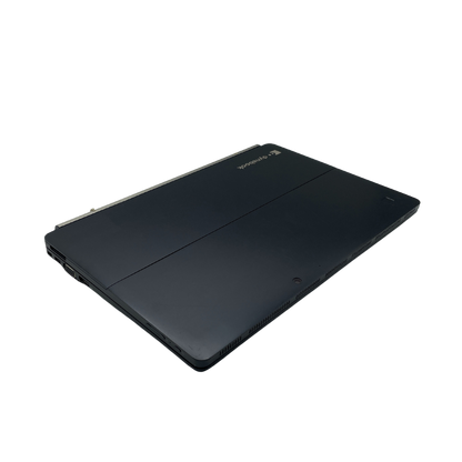 Dynabook（東芝）D83